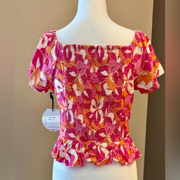 Japna Pink and Red Ruched Cap Sleeve Blouse - Picture 5 of 9